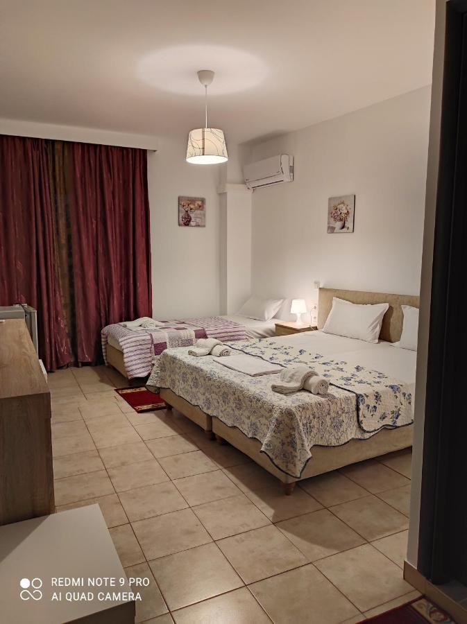 Sofias Hotel 3*